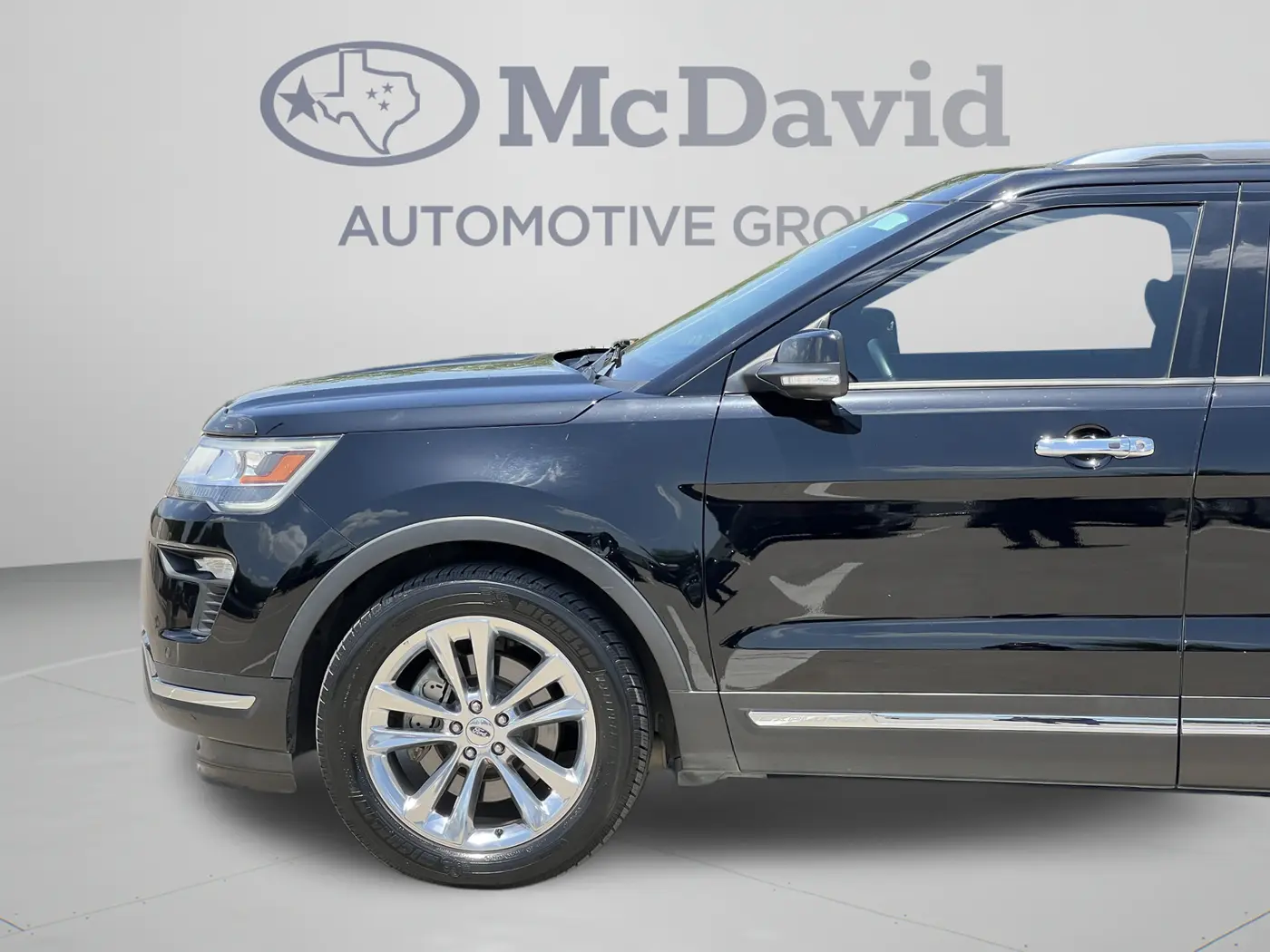2018 Ford Explorer - $18,999