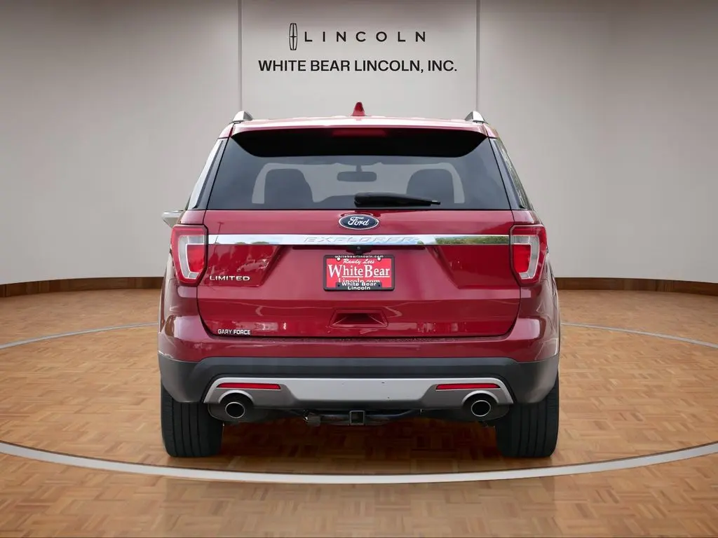 2017 Ford Explorer - $13,345