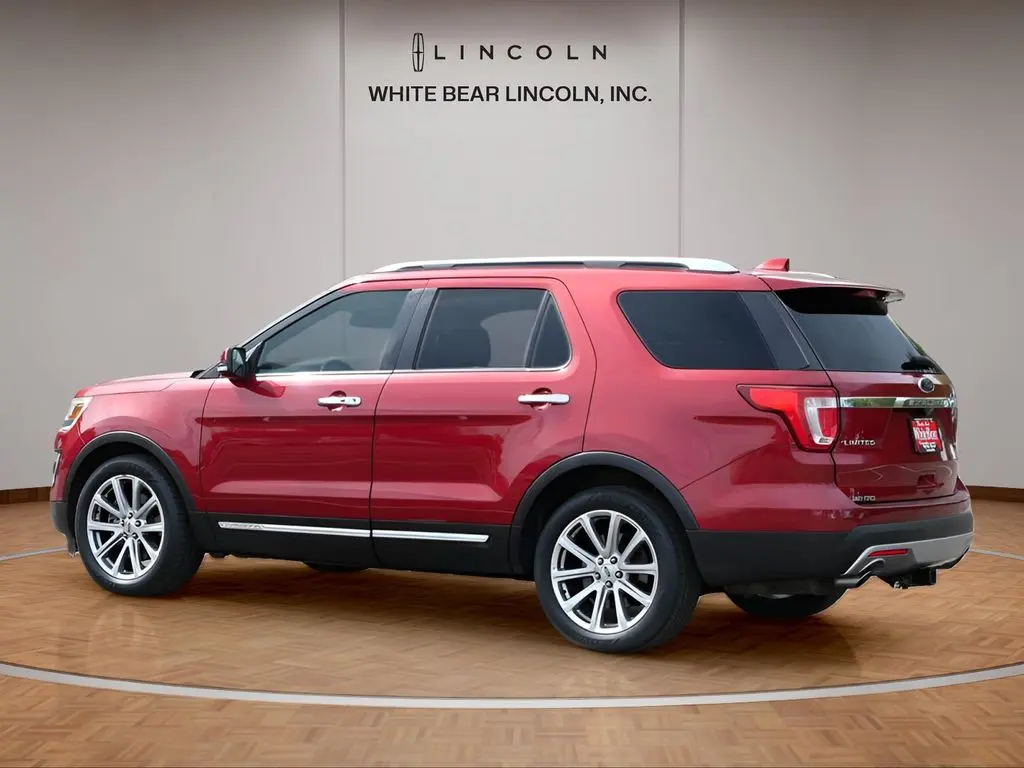 2017 Ford Explorer - $13,345