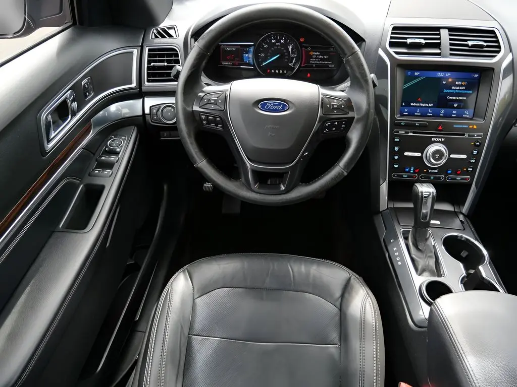 2017 Ford Explorer - $13,345