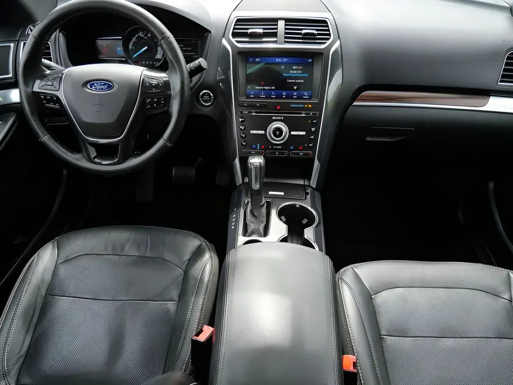 2017 Ford Explorer - $13,345