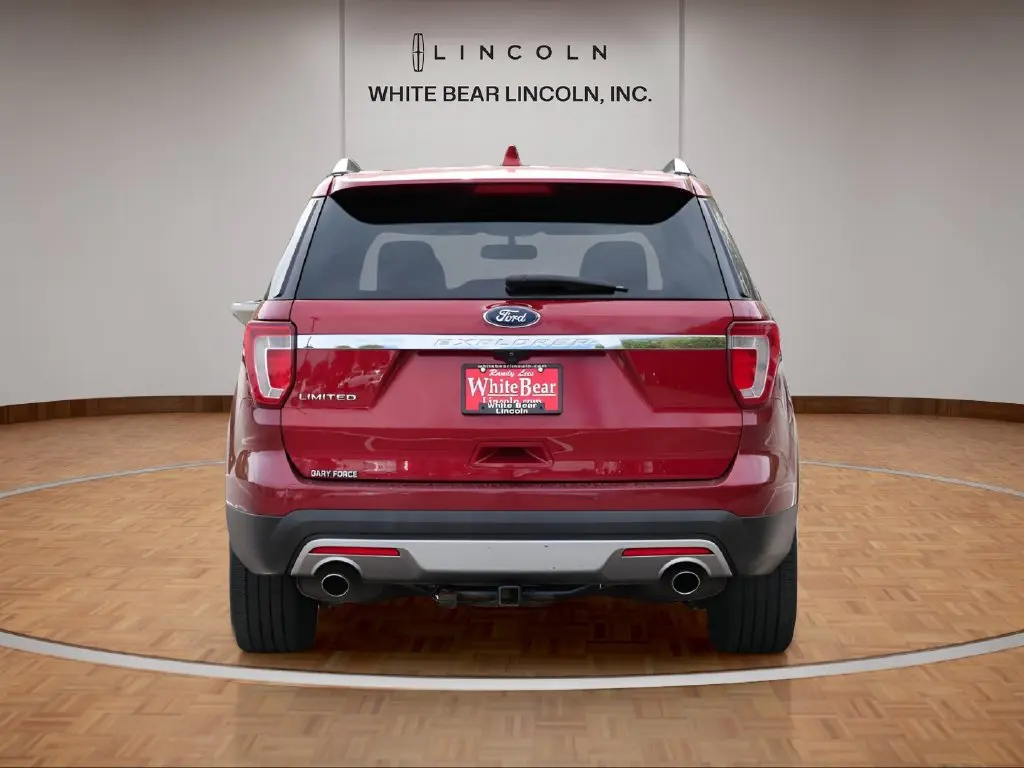 2017 Ford Explorer - $13,345