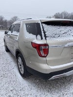 2017 Explorer Thumbnail 4