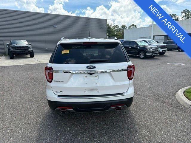 2018 Ford Explorer - $17,701
