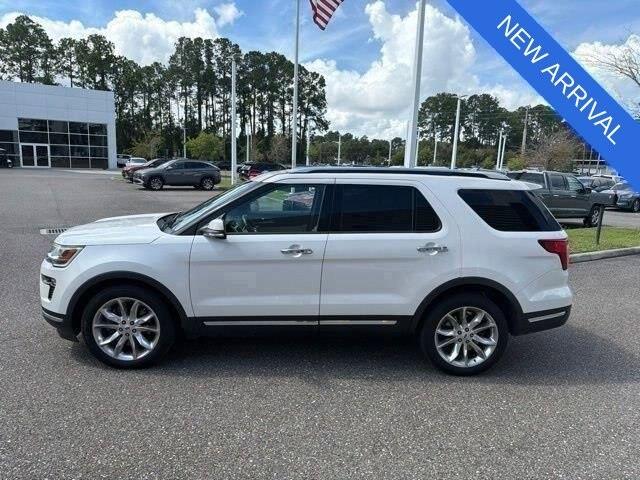 2018 Ford Explorer - $17,701