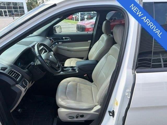 2018 Ford Explorer - $17,701