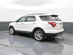 2016 Explorer Thumbnail 5