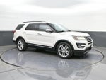 2016 Explorer Thumbnail 17