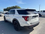 2022 Explorer Thumbnail 7