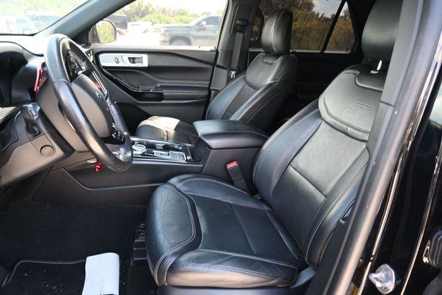 2022 Ford Explorer - $32,995