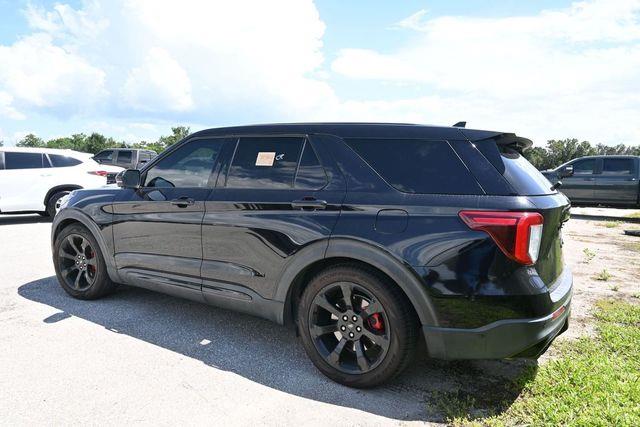 2022 Ford Explorer - $32,995