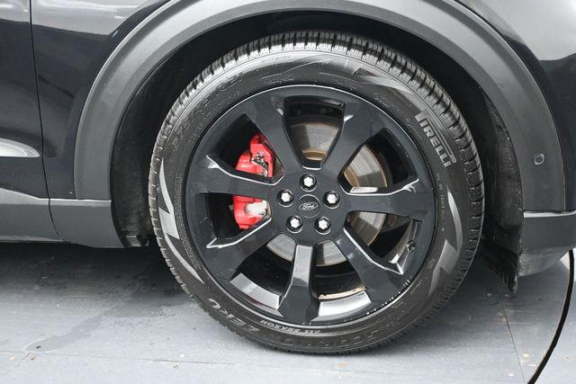 2022 Ford Explorer - $32,995