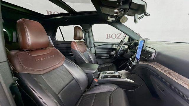 2021 Ford Explorer Platinum