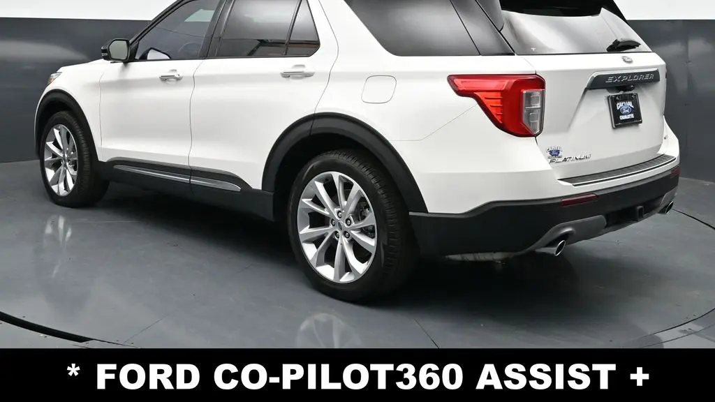 2023 Ford Explorer Hybrid Platinum