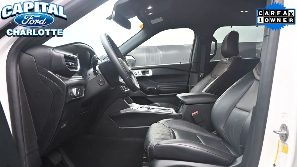 2023 Ford Explorer Hybrid Platinum