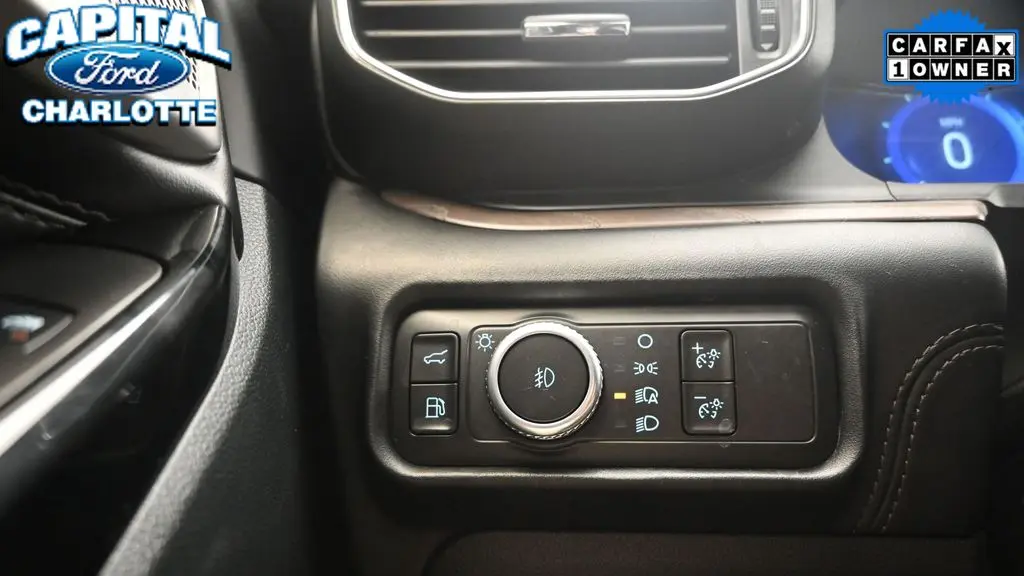 2023 Ford Explorer Hybrid Platinum