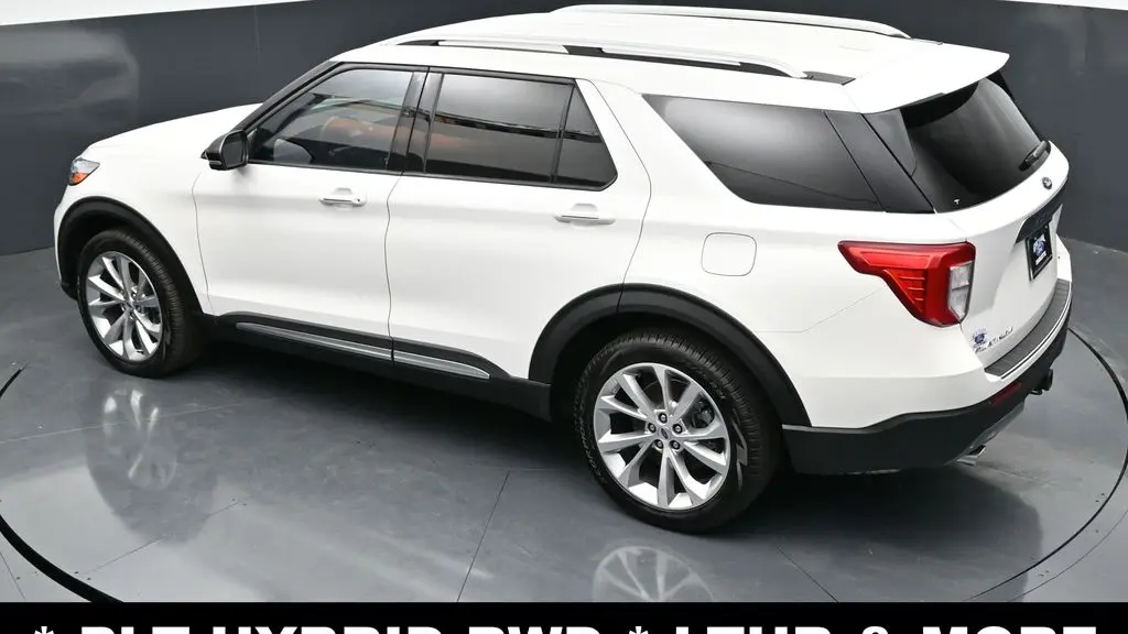 2023 Ford Explorer Hybrid Platinum