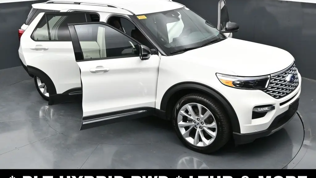 2023 Ford Explorer Hybrid Platinum