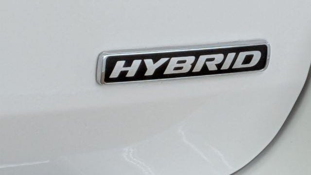 2023 Ford Explorer Hybrid Platinum