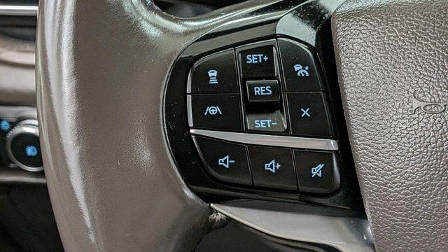 2023 Ford Explorer Hybrid Platinum