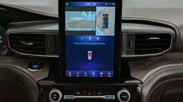 2023 Ford Explorer Hybrid Platinum