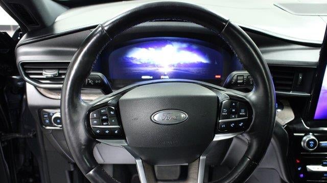2022 Ford Explorer Hybrid Platinum