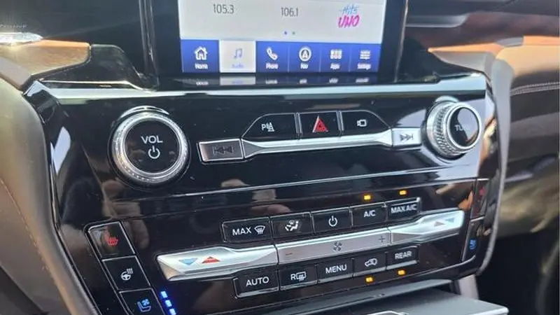 2023 Ford Explorer King Ranch