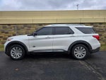 2022 Explorer Thumbnail 7