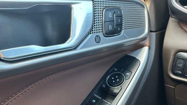 2023 Ford Explorer King Ranch