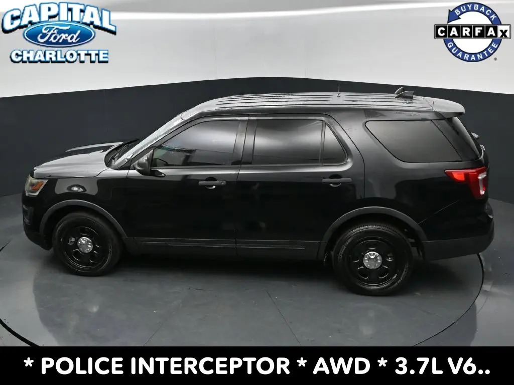 2017 Ford Explorer - $9,898