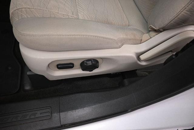 2015 Ford Explorer - $13,232