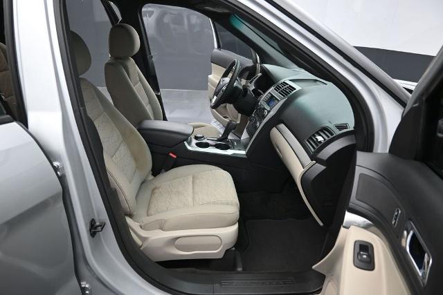 2015 Ford Explorer - $13,232