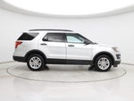 2016 Explorer Thumbnail 7