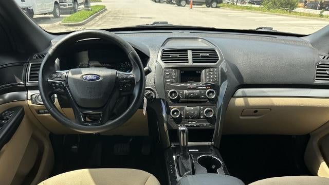 2017 Ford Explorer Base
