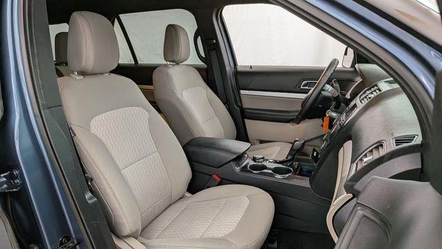2018 Ford Explorer Base