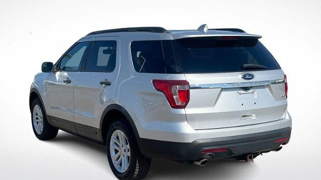 2017 Ford Explorer Base