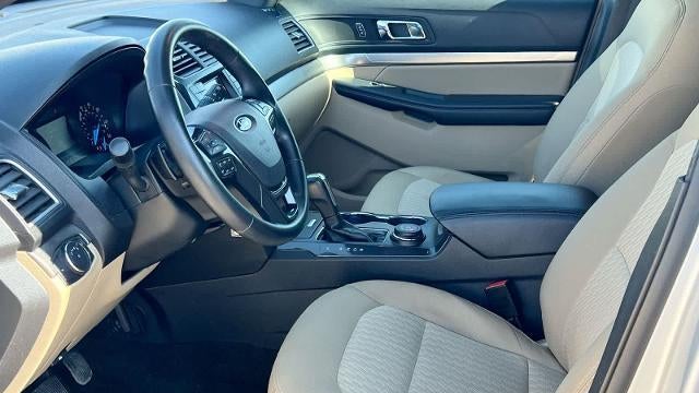 2017 Ford Explorer Base