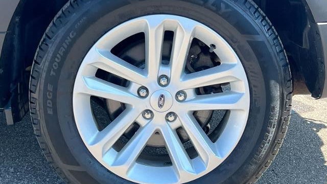 2017 Ford Explorer Base