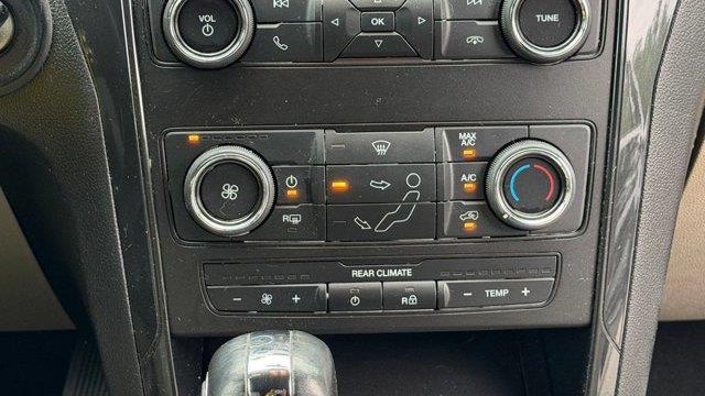 2018 Ford Explorer Base