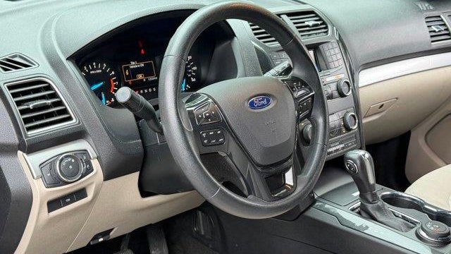 2018 Ford Explorer Base