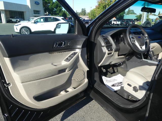 2013 Ford Explorer - $9,990