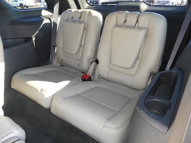 2013 Ford Explorer - $9,990