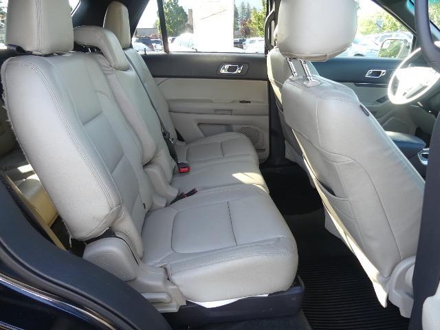 2013 Ford Explorer - $9,990