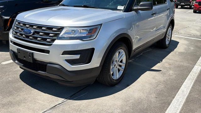 2016 Ford Explorer Base