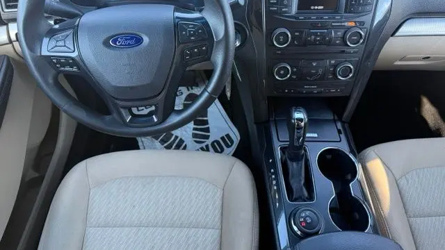 2017 Ford Explorer Base
