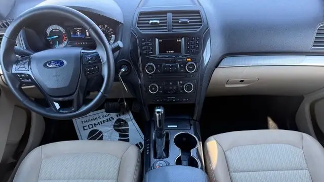 2017 Ford Explorer Base