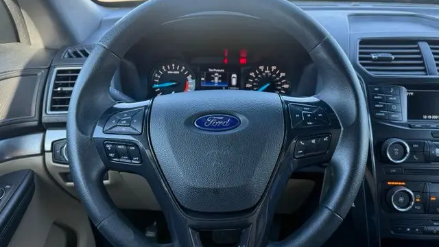 2017 Ford Explorer Base