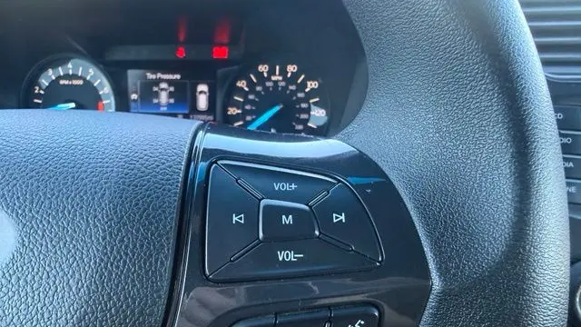 2017 Ford Explorer Base