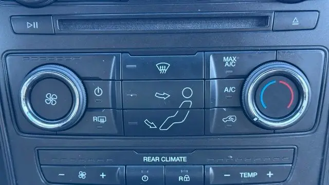 2017 Ford Explorer Base
