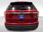 2016 Explorer Thumbnail 3